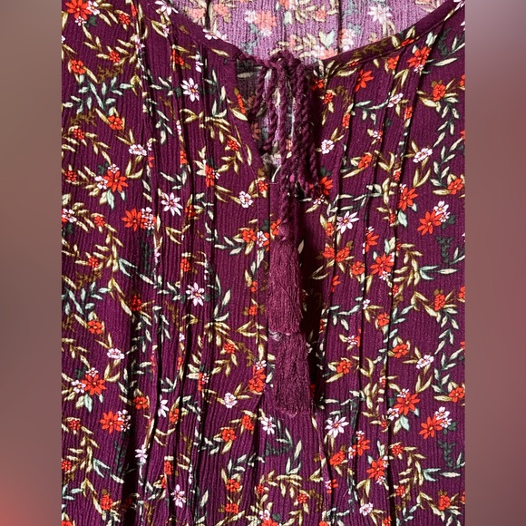 Women’s LS Sonoma Purple floral Top - Picture 3 of 4